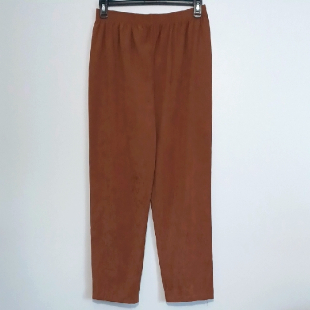 MEDIUM - pull up pants BRIGGS NEW YORK pull on pants with elastic waist. Vintage